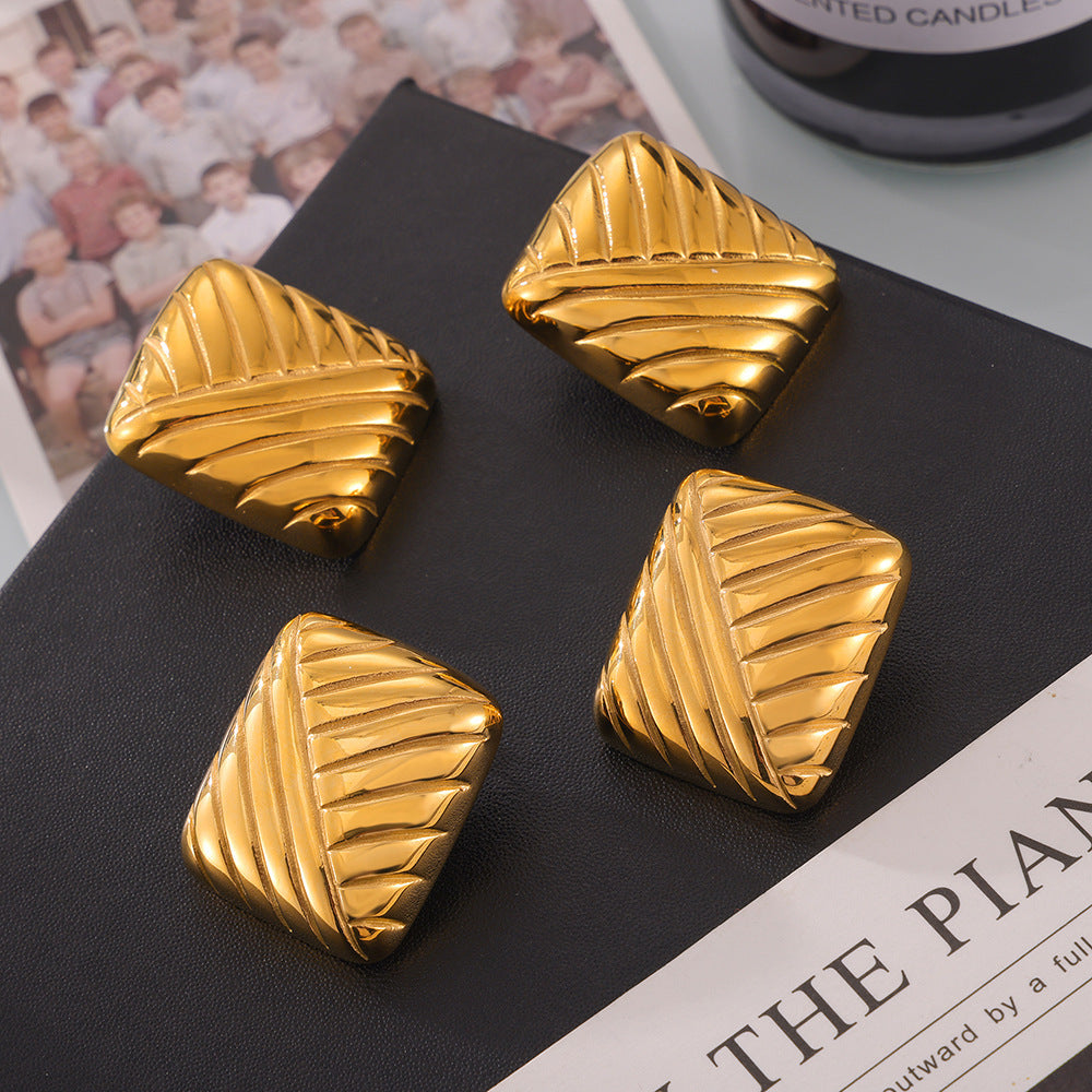 Vilario Earrings