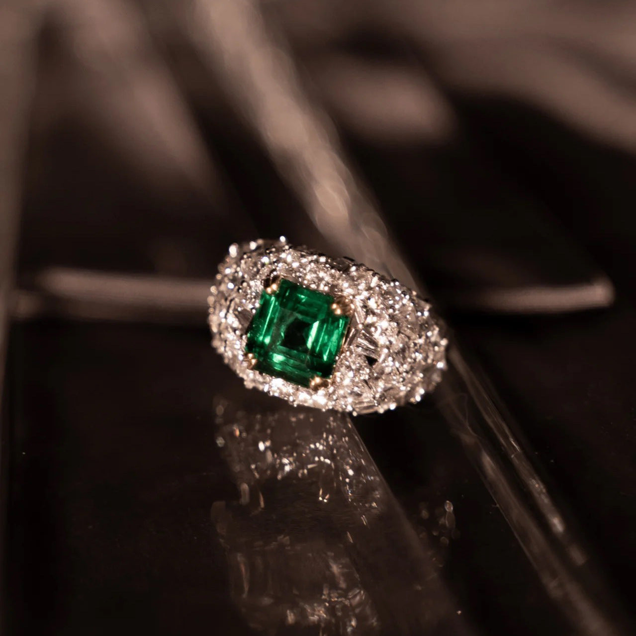 Vintage Emerlad Diamond Ring (925 Sterling Silver)