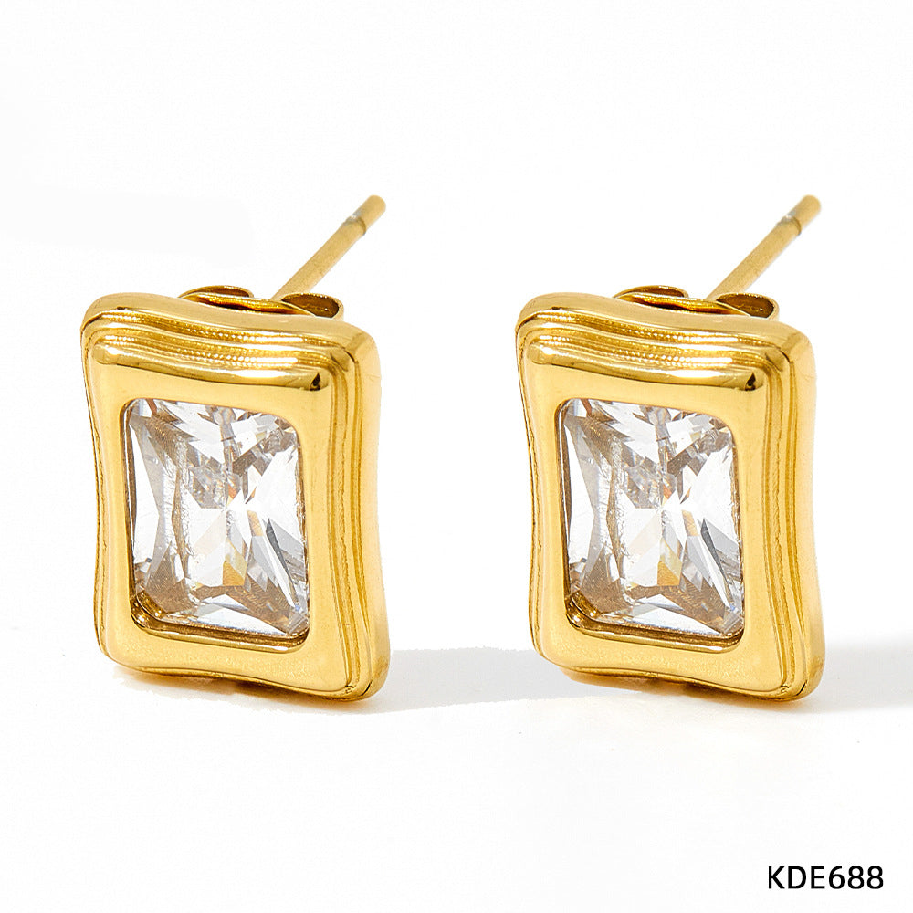 Solitaire Frame Earrings