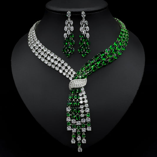 Your Highness Necklace Set