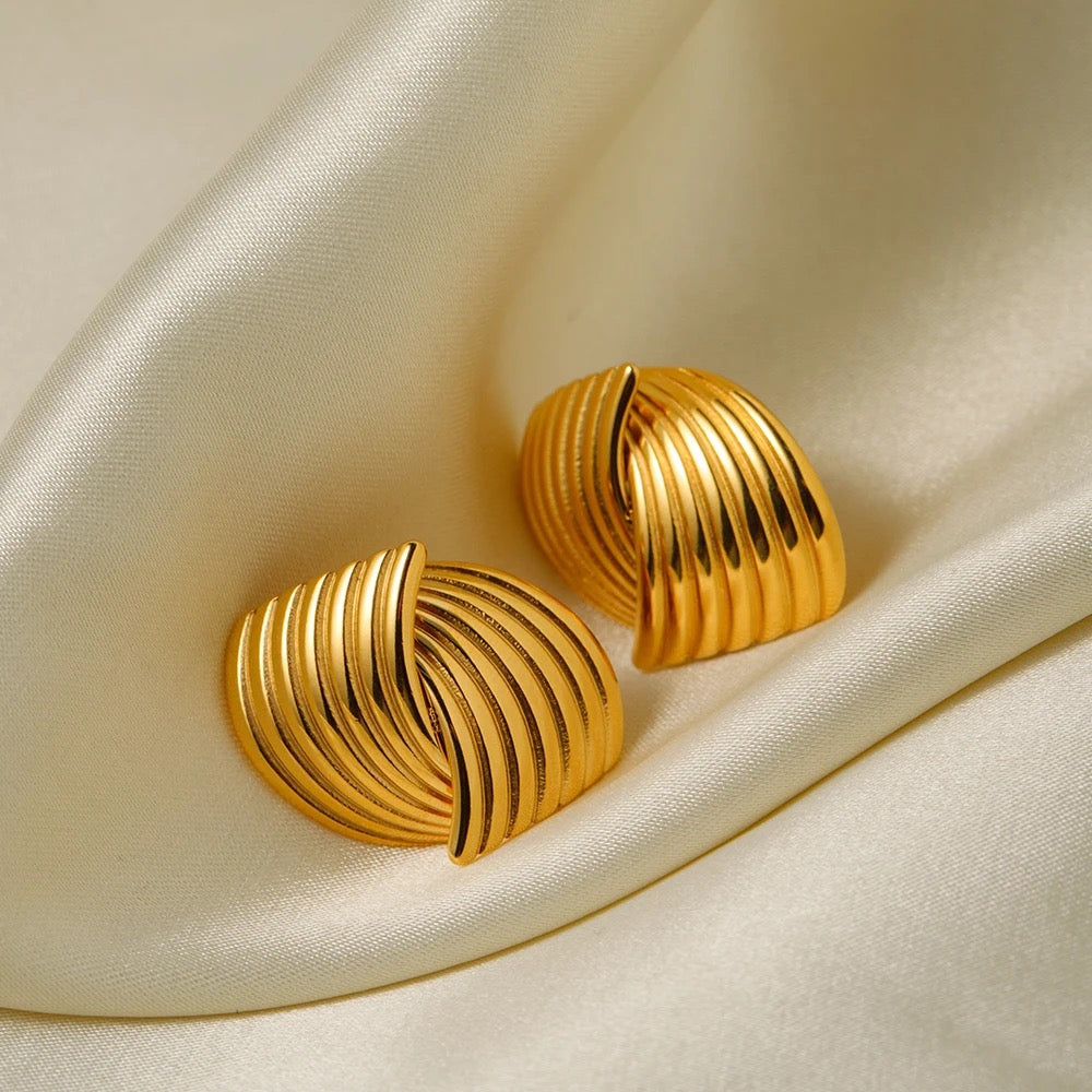 Illusionary Gold Earrings
