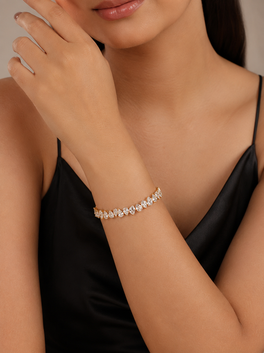 Royal Teardrop Bracelet