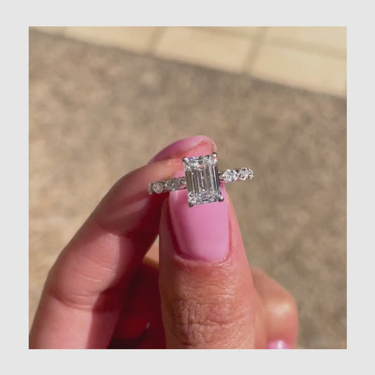 Elsa Emerald Cut Ring (925 Sterling Silver)