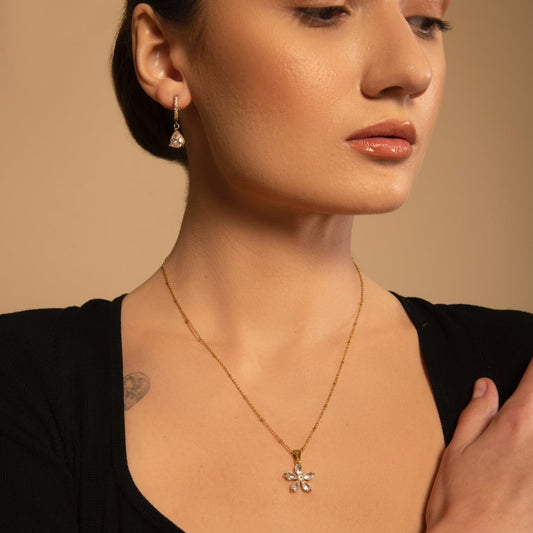 "Bloom in elegance with the Blossom Necklace."
"A delicate flower, captured in a timeless necklace."