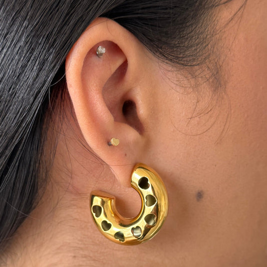 18k gold plated over stainless steel Water/Tarnish Resistant