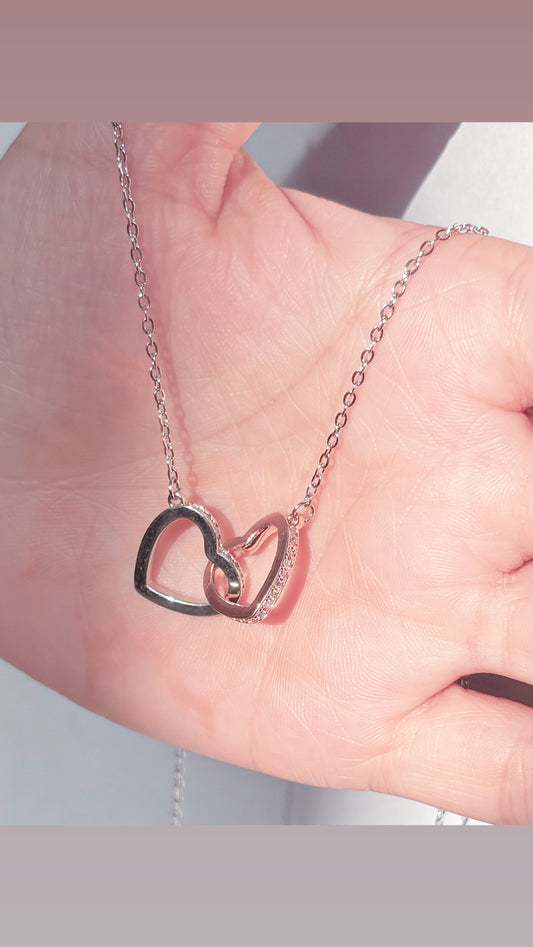 "Elegant jewelry gift for women, perfect for special occasions."