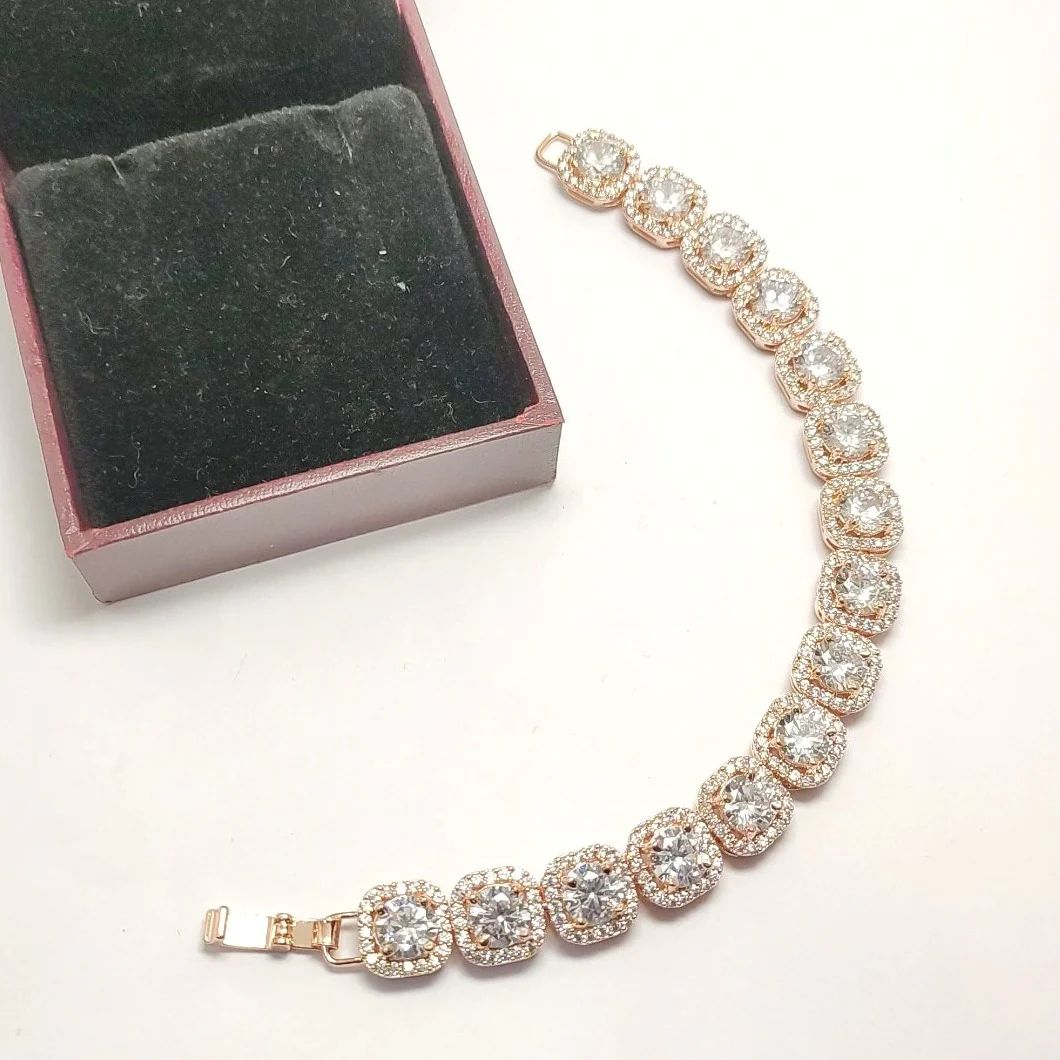 Showstopper Tennis Bracelet