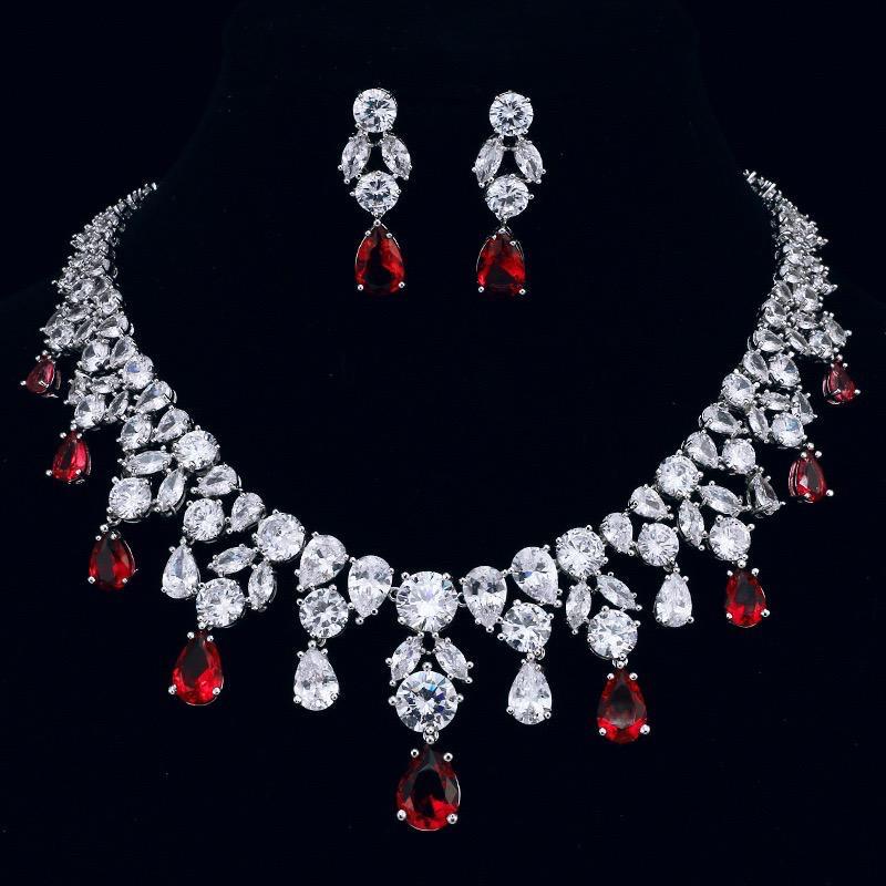 Imperial Emerald Green Necklace Set