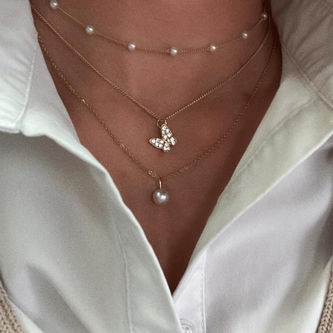 "Elegant jewelry gift for women, perfect for special occasions."