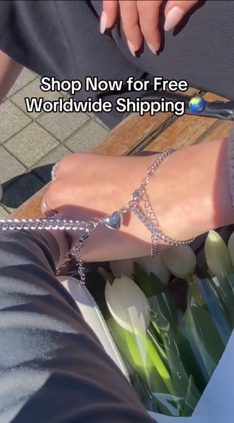 "Elegant jewelry gift for women, perfect for special occasions."
#for valentine day