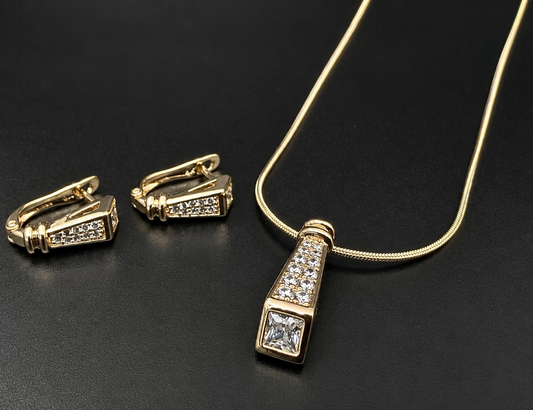 Prism Necklace Set