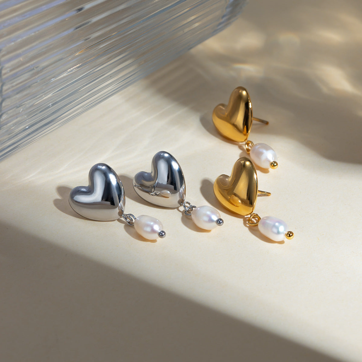 "Shiny pearl jewelry designed to resist tarnishing."