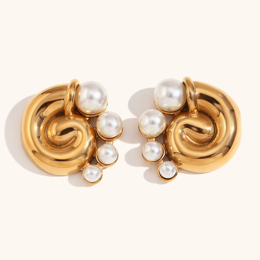 18k gold plated over stainless steel
Water/Tarnish Resistant