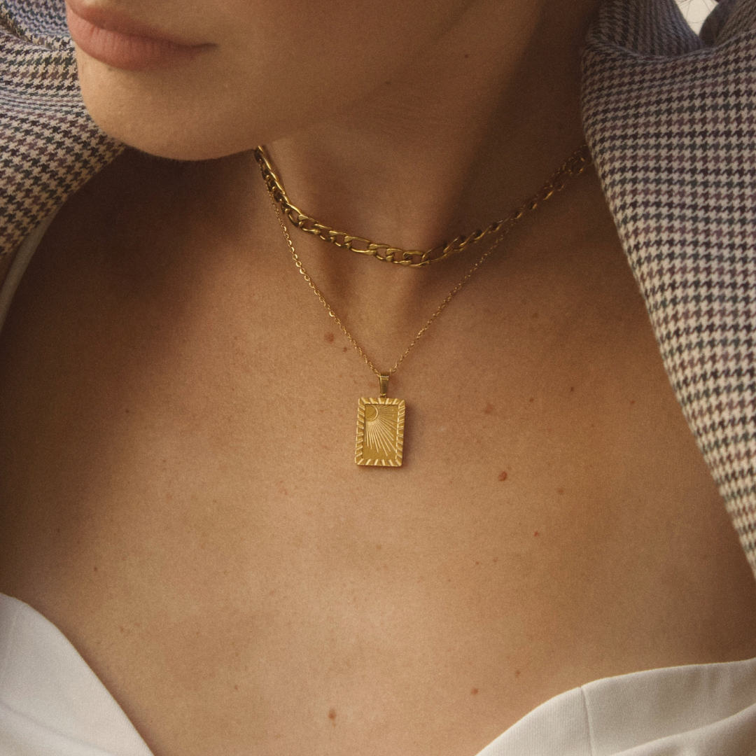 "Stylish daily wear neckpiece, designed for effortless elegance."