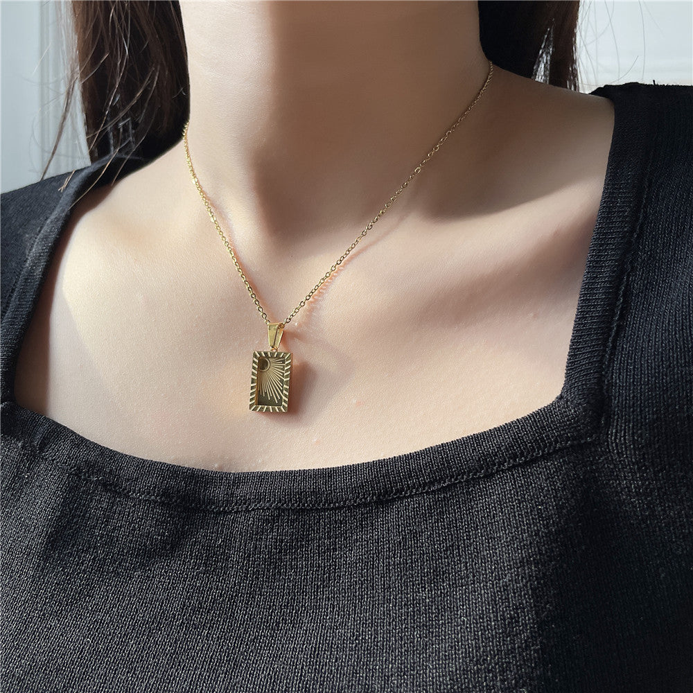 "Stylish daily wear neckpiece, designed for effortless elegance."