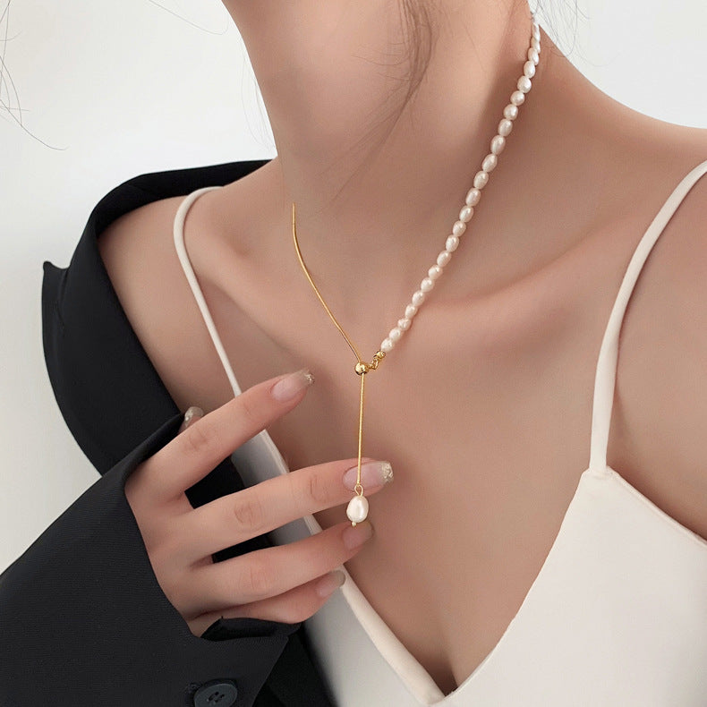 Anti-tarnish pearl jewelry, showcasing a lustrous necklace.