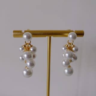 Berry Bunch Pearl Earrings