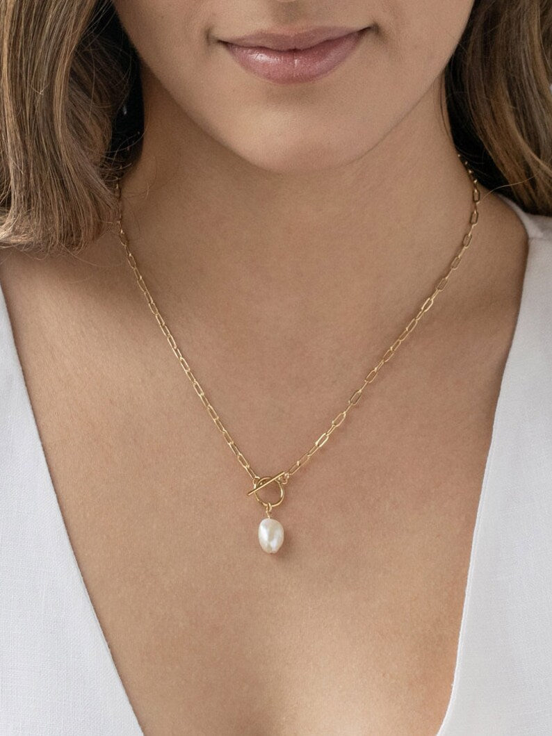 Luxury jewelry gift for her, designed to impress and delight