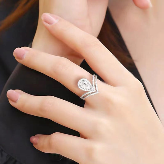 Blooming Pear Diamond Ring (925 Sterling Silver)