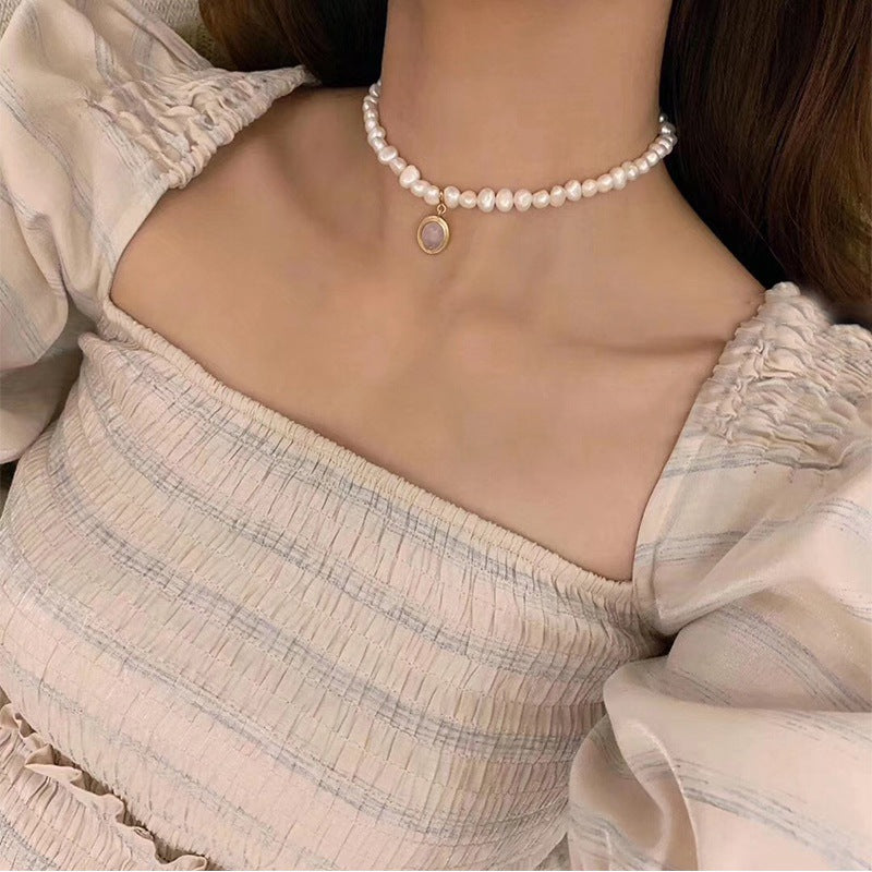 Baroque Pearl Choker Necklace