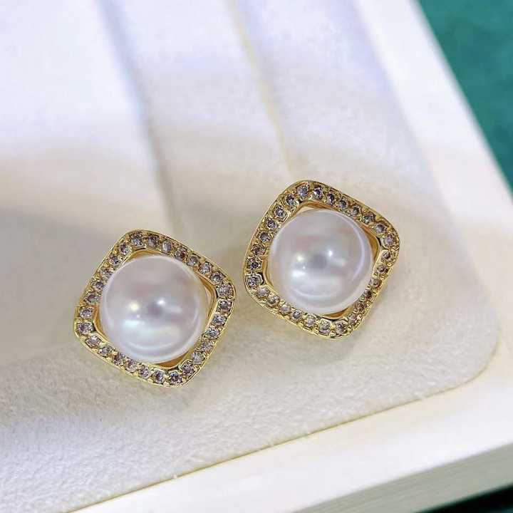 Shiny pearl jewelry designed to resist tarnishing