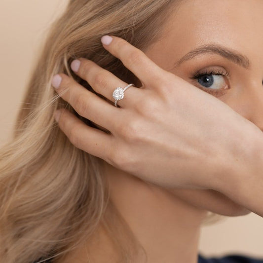 Elegant solitaire heart ring made from high-quality 925 sterling silver