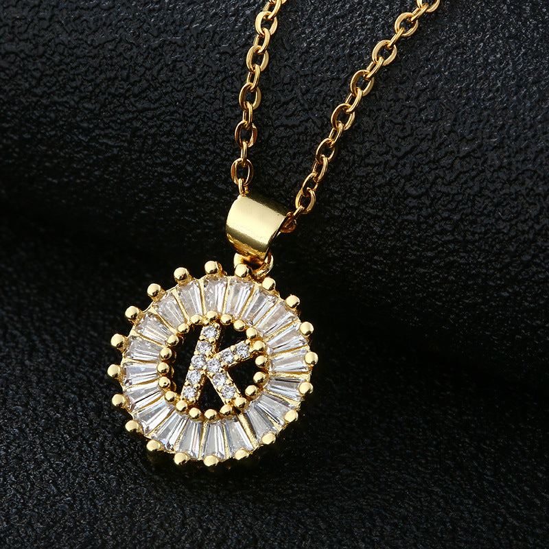 "Versatile gold neckpiece, perfect for everyday style and comfort."