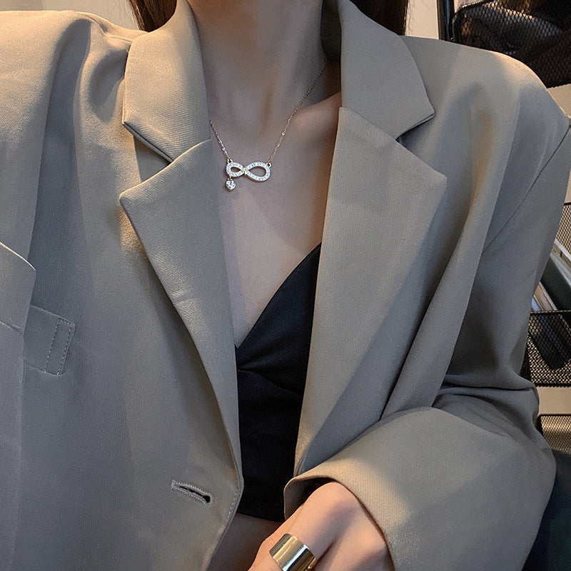 "Luxury jewelry gift for her, designed to impress and delight."