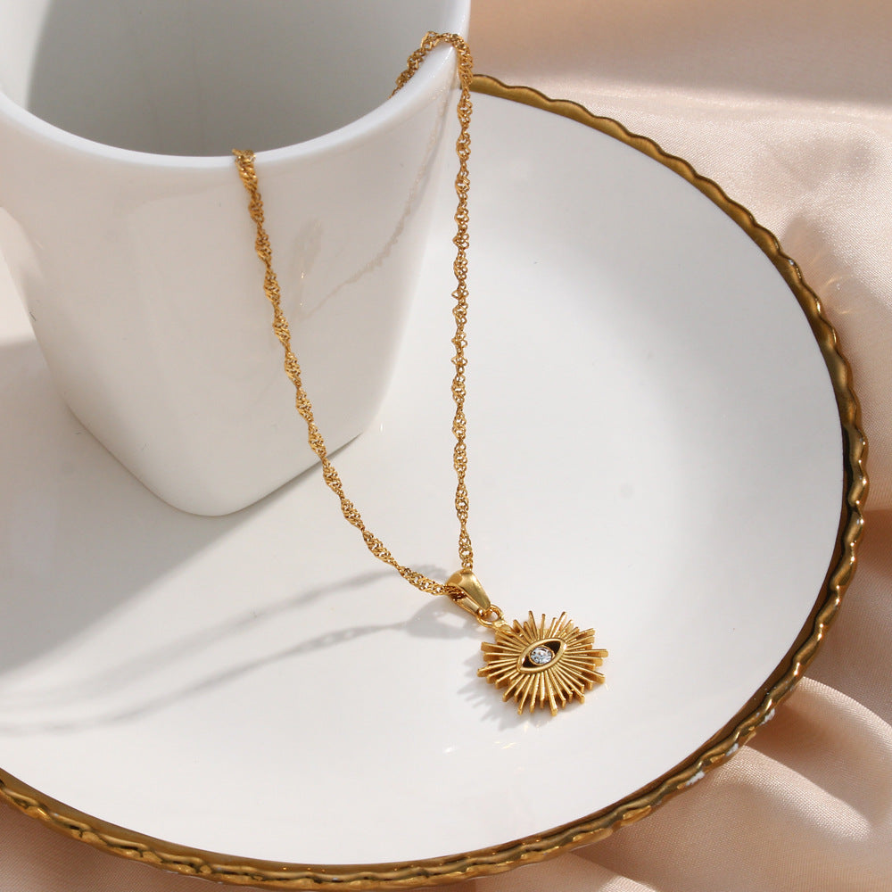 "Anti-tarnish pearl necklace with a polished finish."