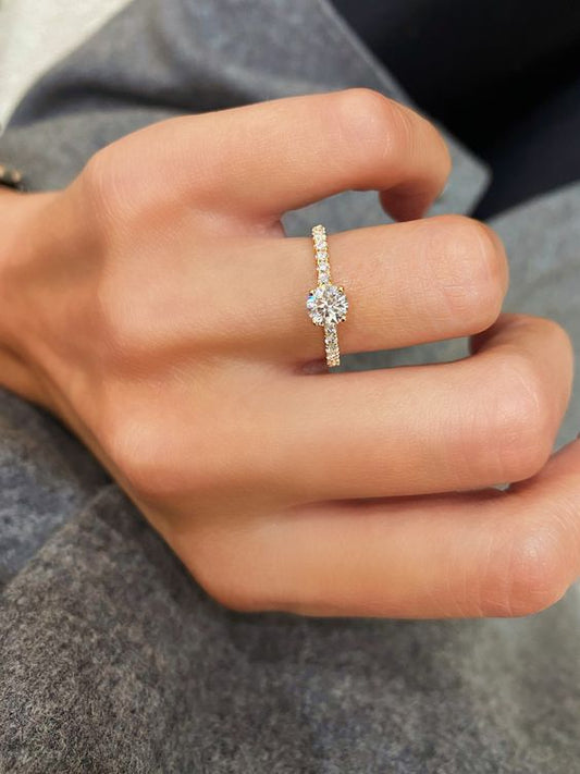 Small in size, big on shine. Pure silver, hallmarked beauty.