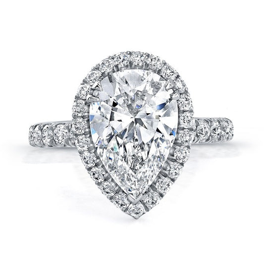Delicate. Distinct. Dazzling. A pear-cut beauty in certified silver.