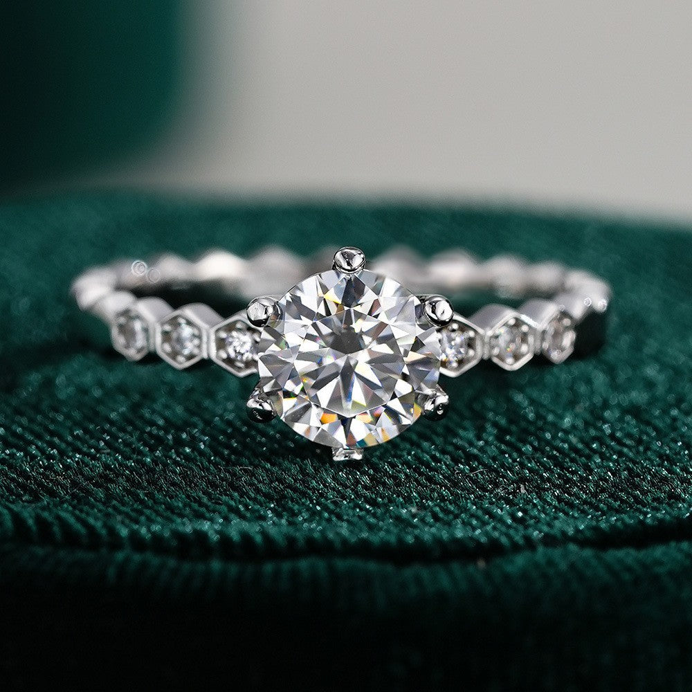 CELESTE SOLITAIRE MOISSANITE RING