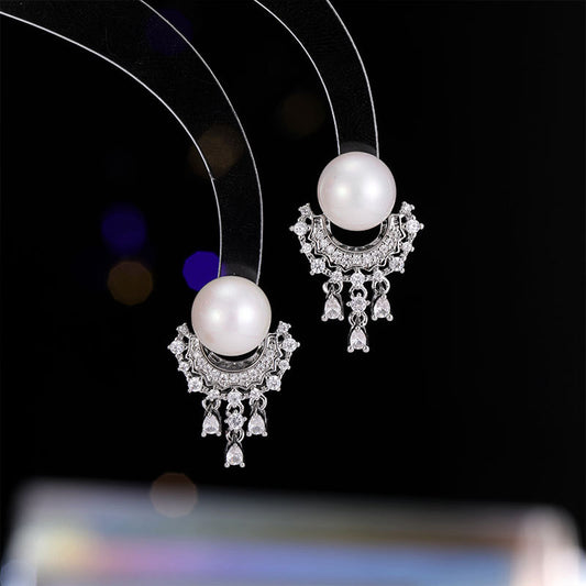 Noor Pearl Chandbali Drops