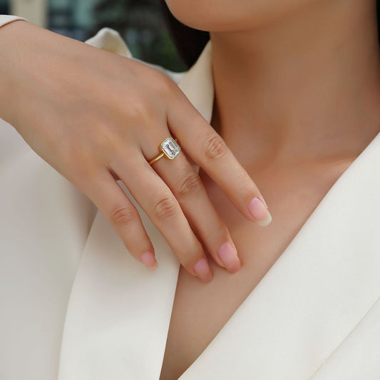 Emerald Aura Moissanite Ring