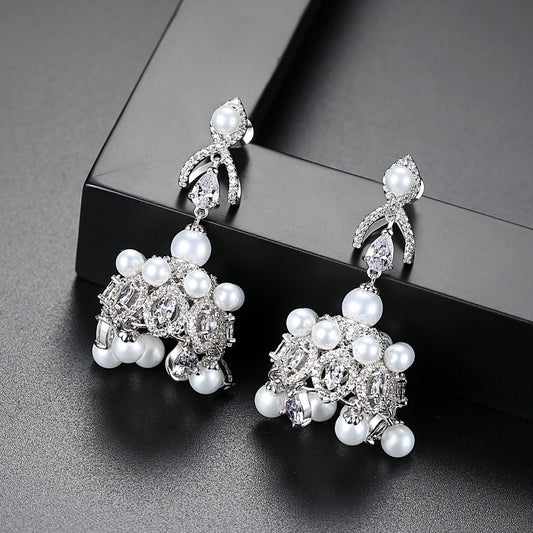 Royal Pearl Bloom Chandeliers