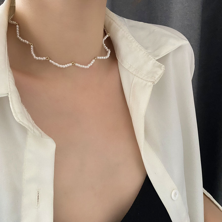 Dainty Pearl String Necklace