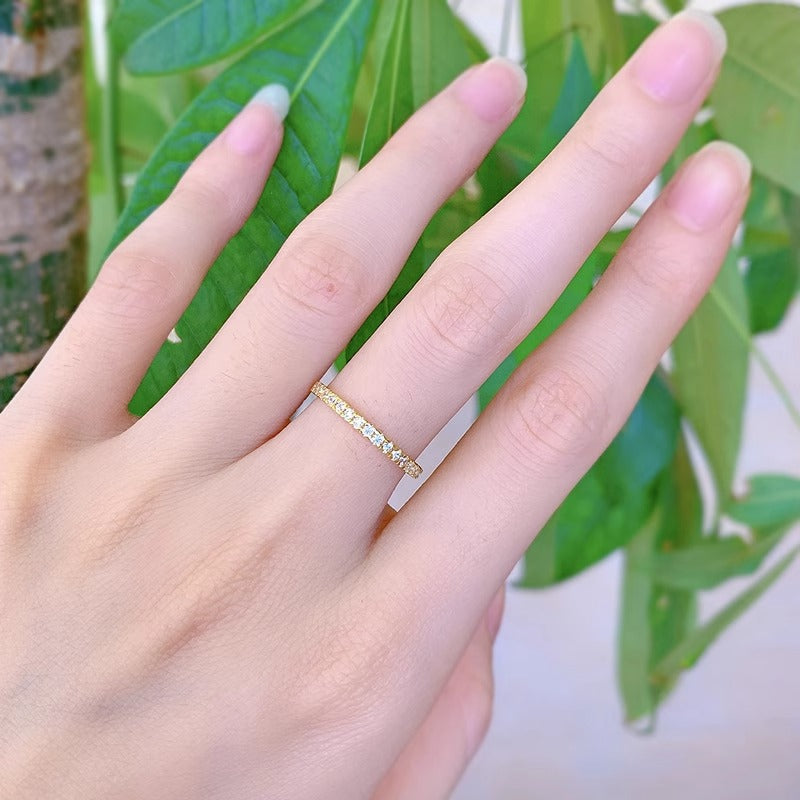 AURELIA STUDDED BAND RING