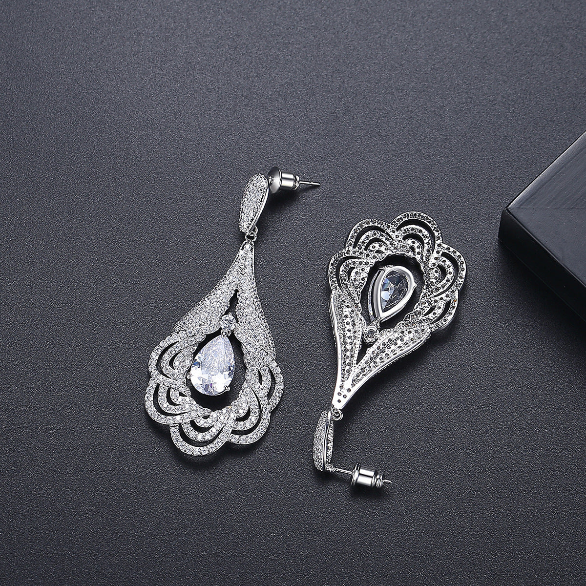 Celestia Knot Drop Earrings