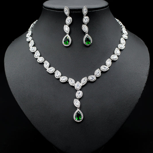 Luxury Emerald Necklace Set