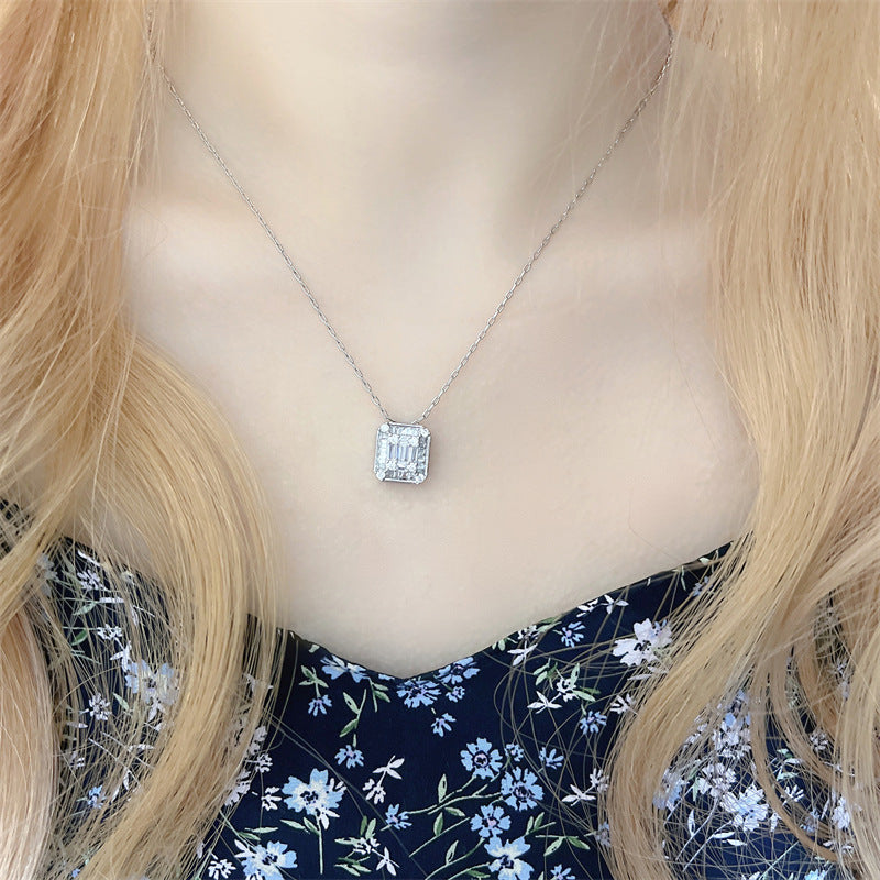 Diamond Embed Square Necklace
