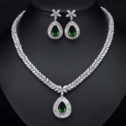 Dazzling Diamond Necklace Set