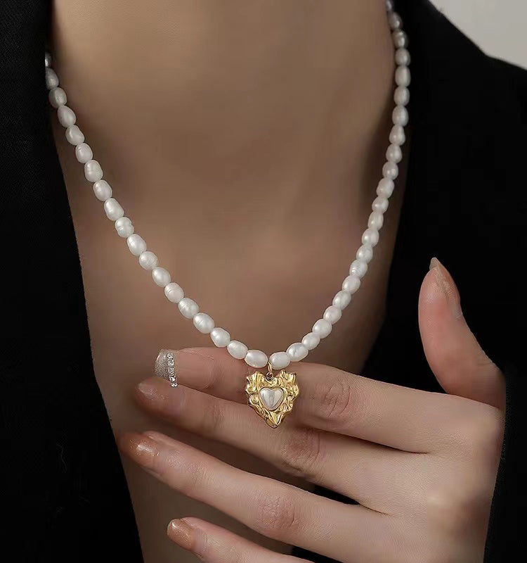 Amour Baroque Pearl Necklace