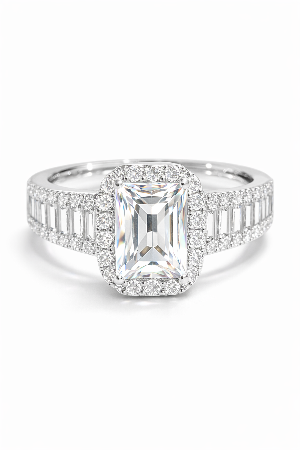 Emerald Royale Ring