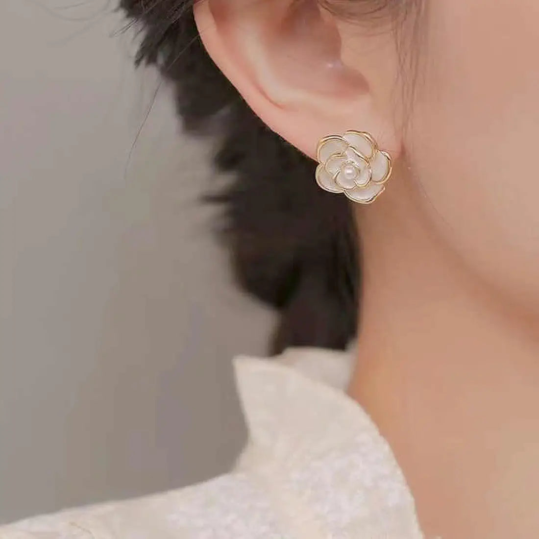 Petal Whisper Earrings (925 Sterling Silver)