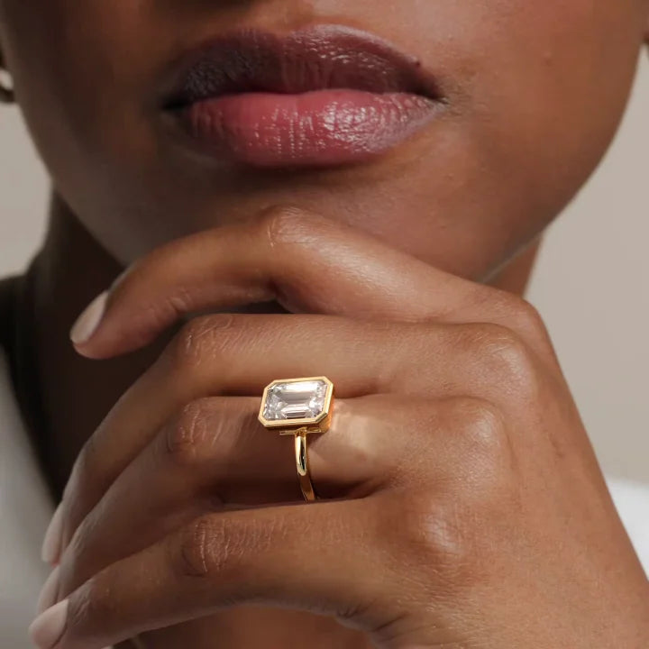 Emerald Aura Moissanite Ring