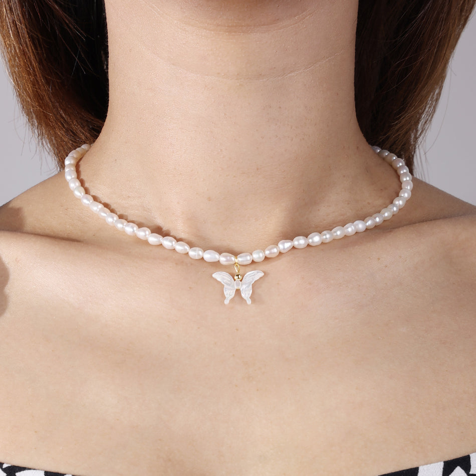 Dainty Butterfly Pearl Necklace