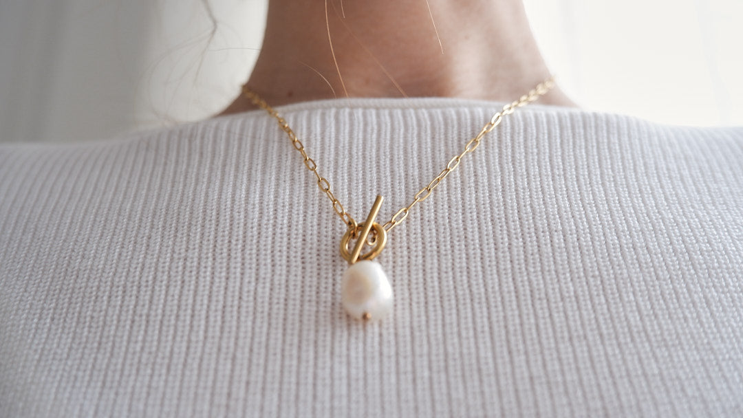 Luxe Pearl Link Necklace