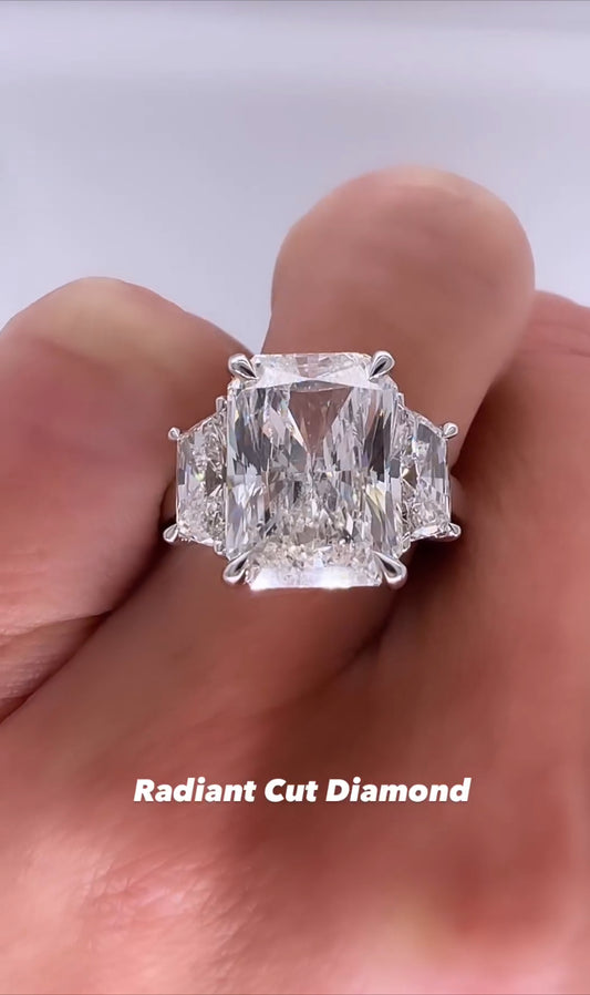 Radiant Cut Setting Diamond Ring (925 Sterling Silver)