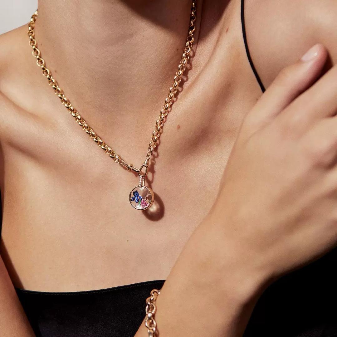 The Round Frame Necklace