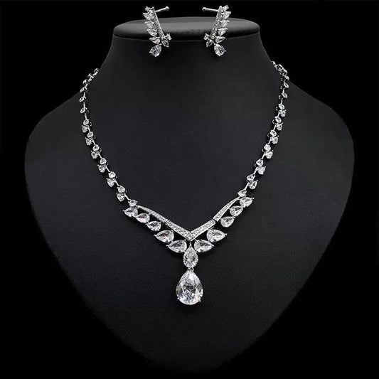 Teardrop Crystal Set